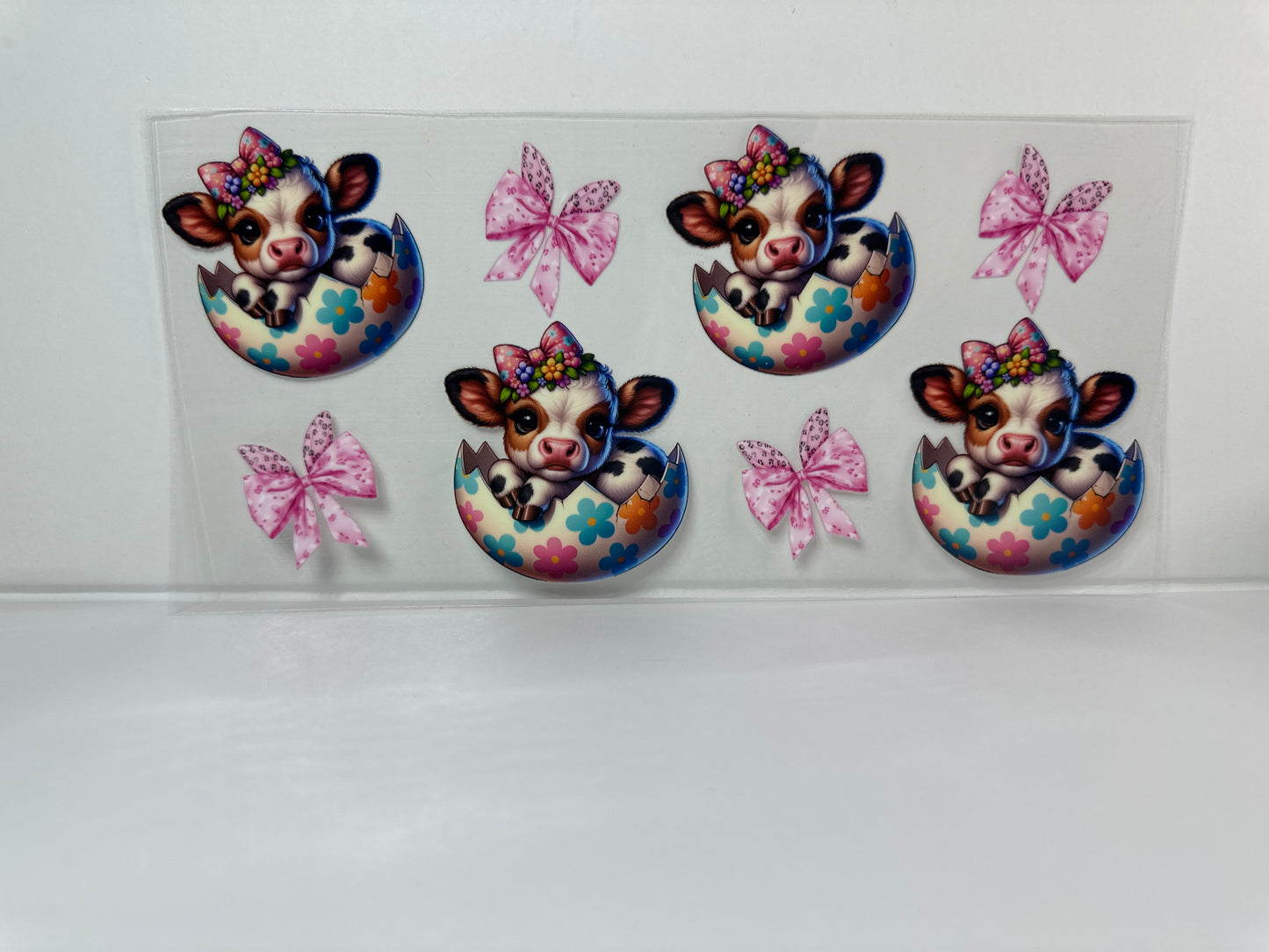 E226 Cows with Bows