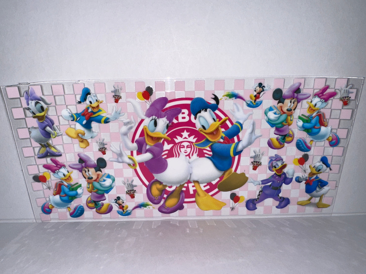 H2204 Disney Starbucks