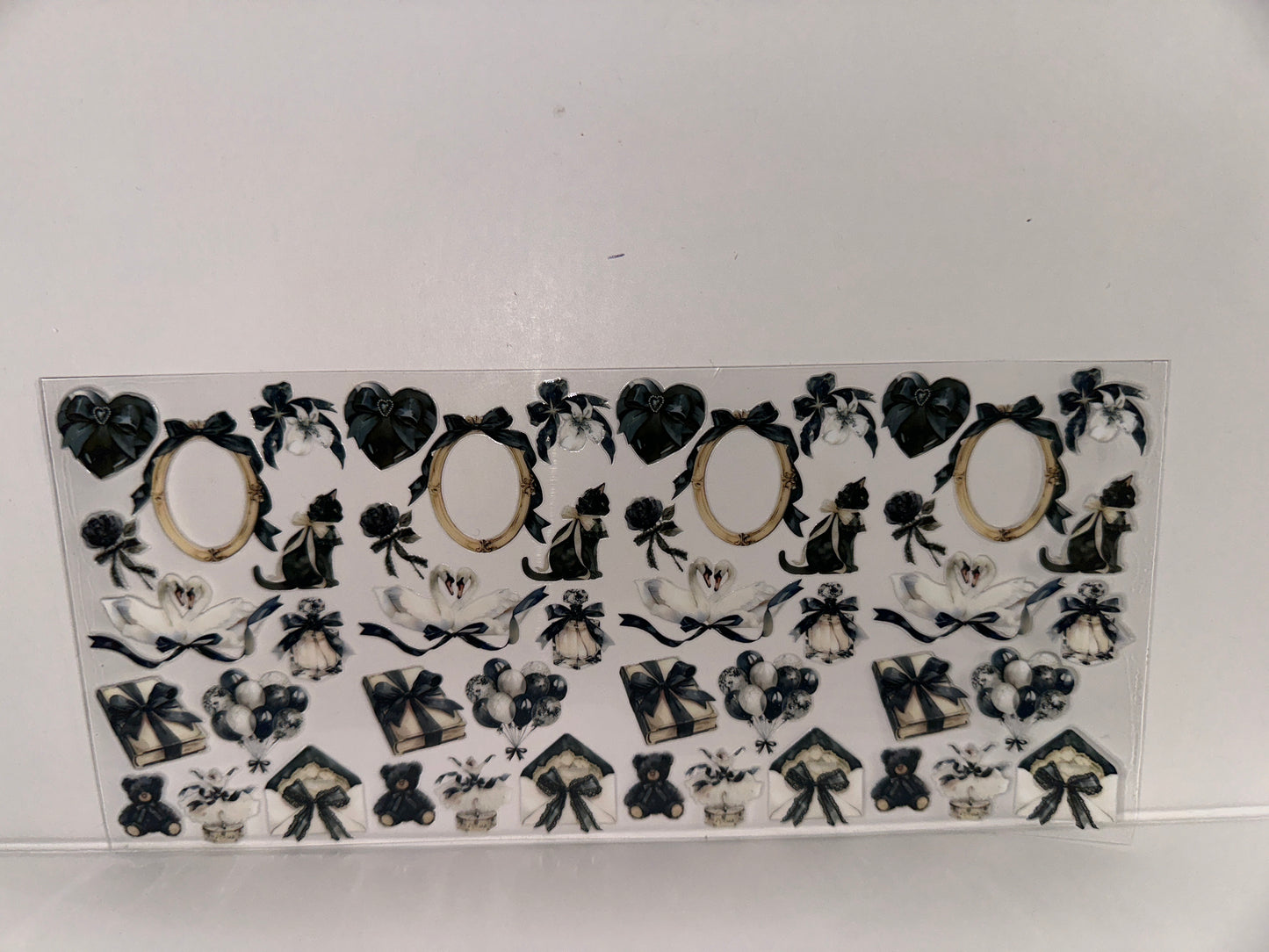 H543 black cat balloons perfume girl