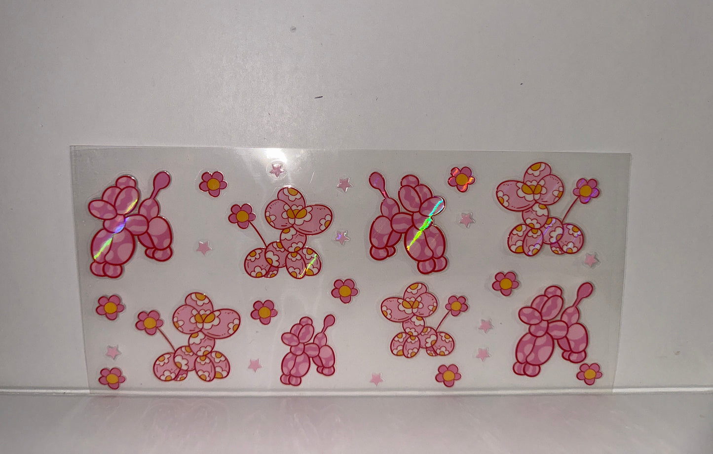 H638 holographic balloon dog