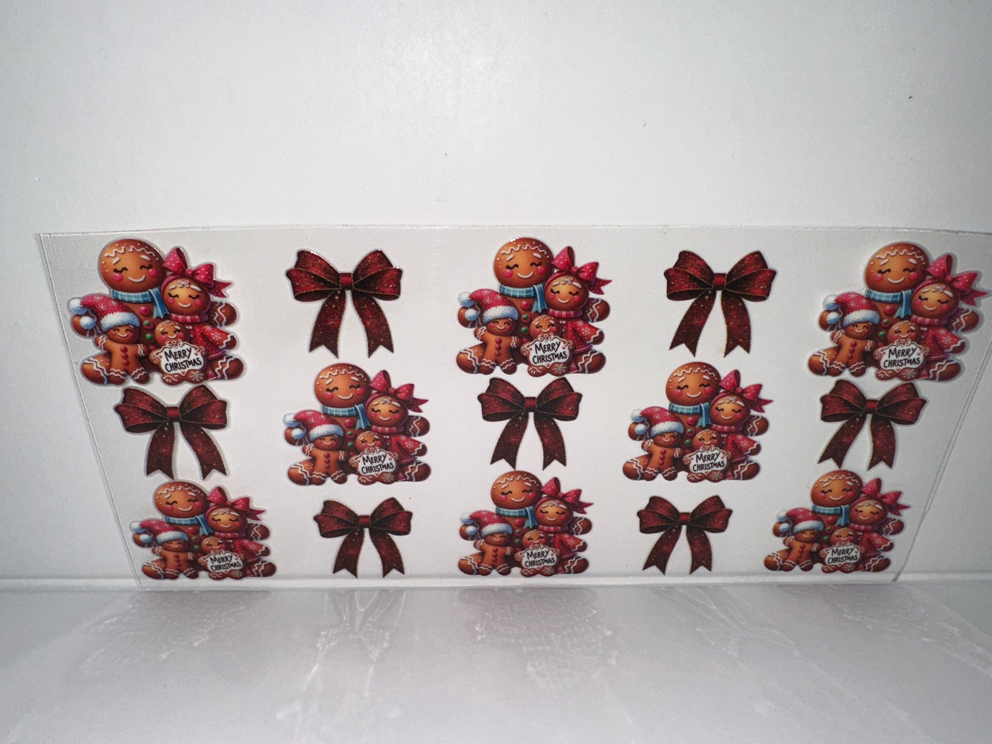 G1072 Merry Christmas gingerbread with bows