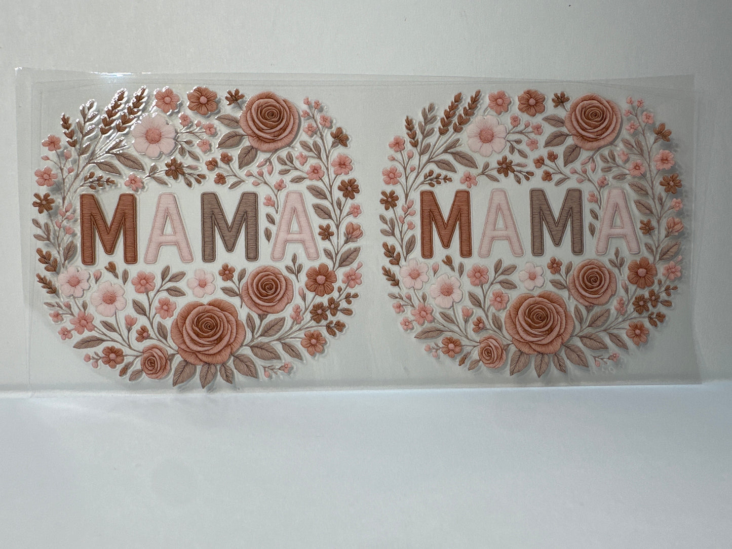 F 93 Mama with flowers