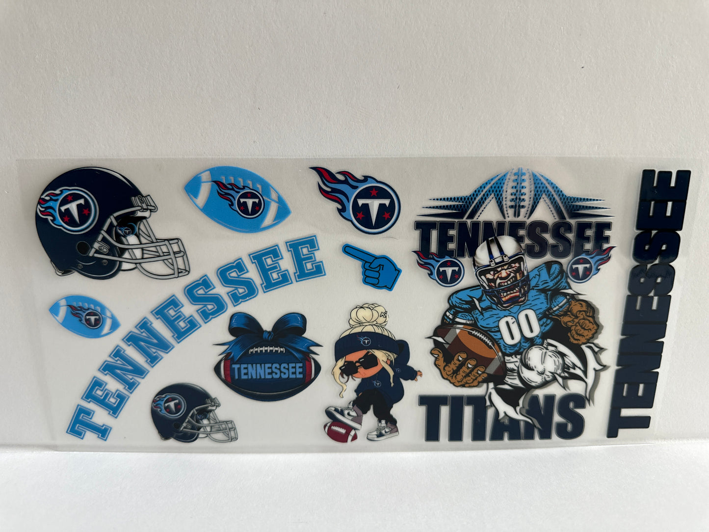 G806 NFL football Titans