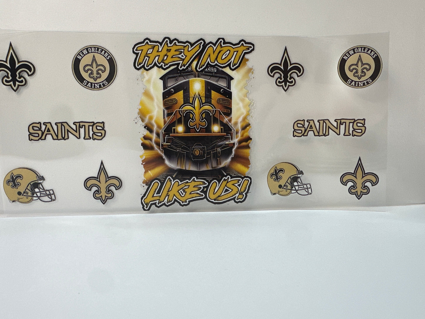 F542 NFL football Saints