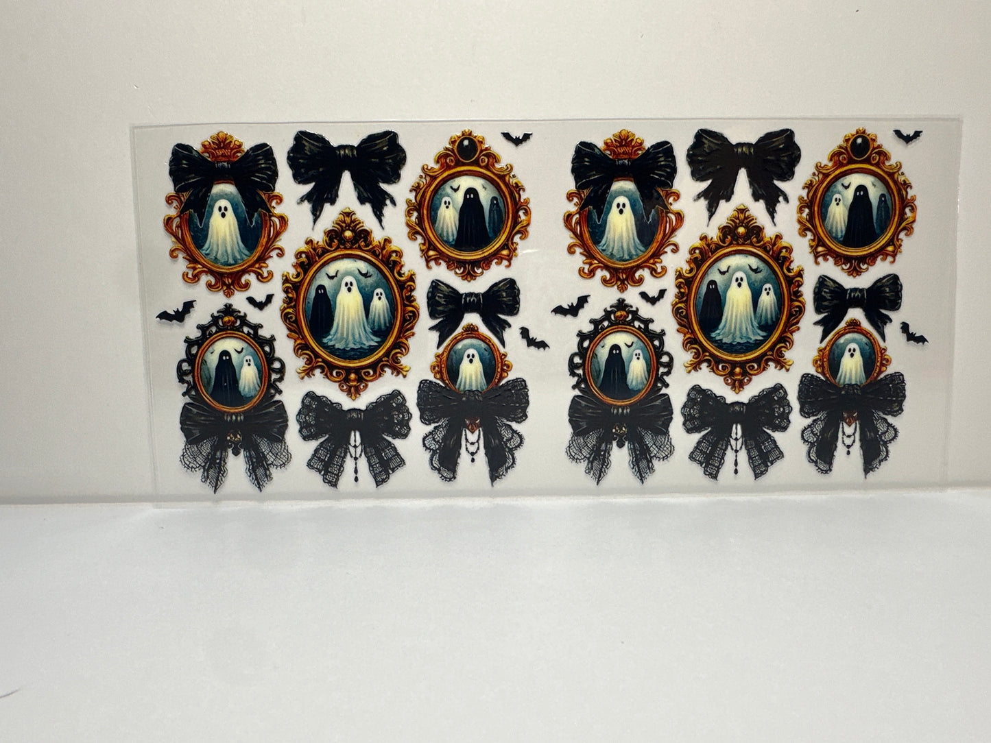 F283 Ghosts and Bows Halloween