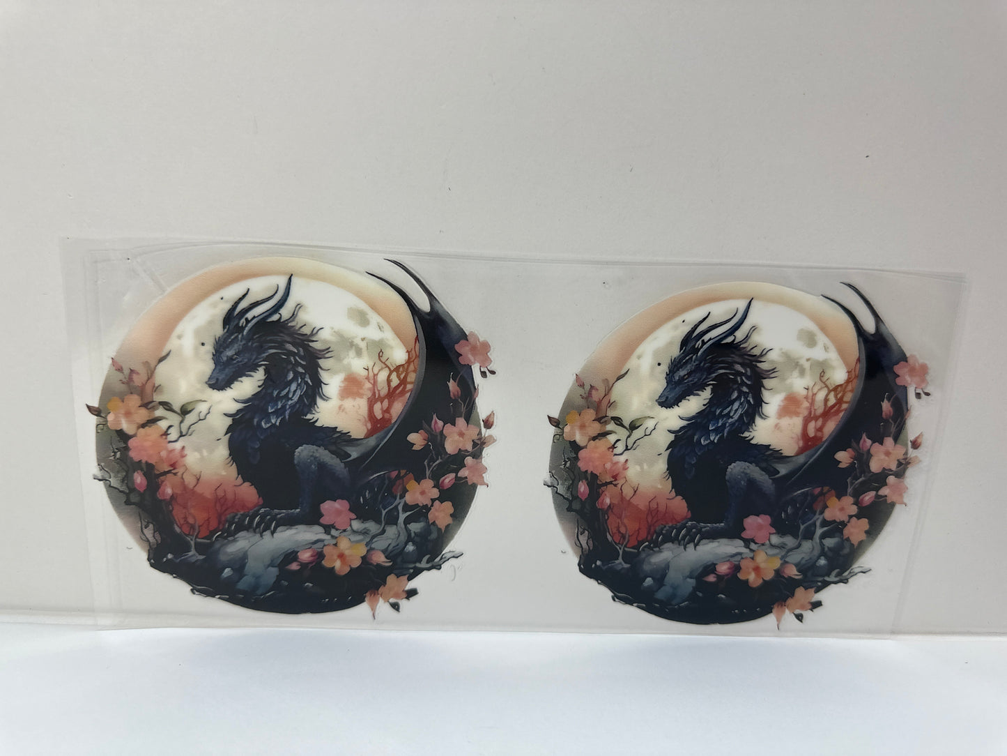 G372 black dragon with flowers