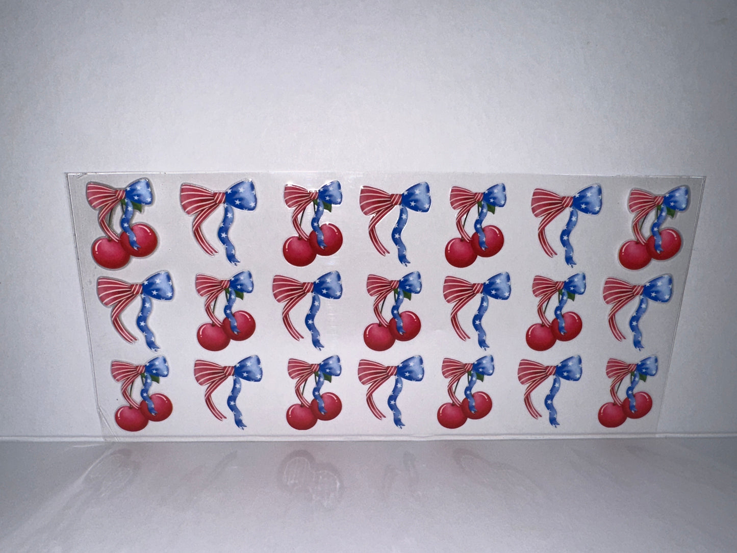 H2141 Red White & Blue Cherries