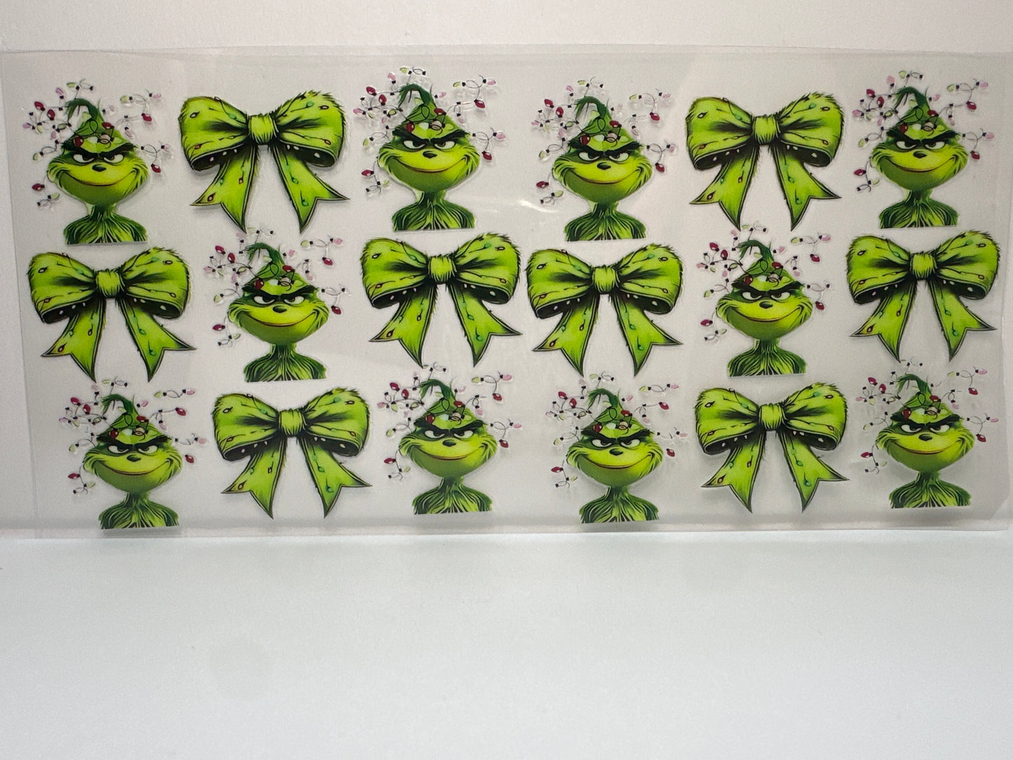 F362 Grinch with Bows Christmas