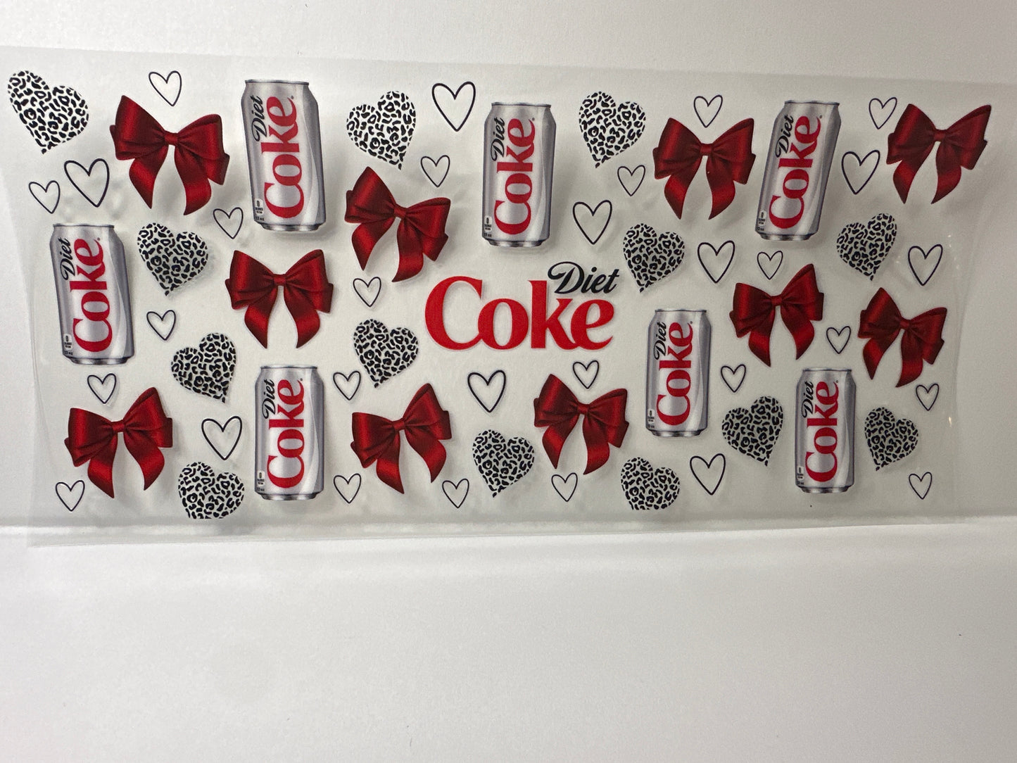 F752 Diet Coke with red bows and hearts