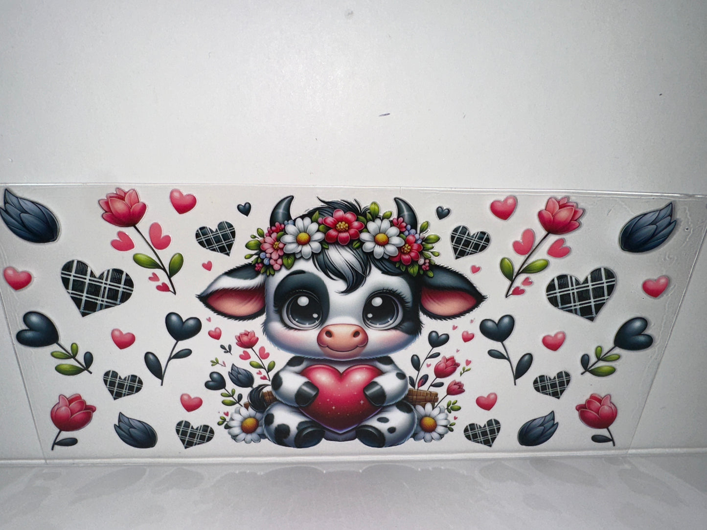 H454 Cow with hearts and flowers