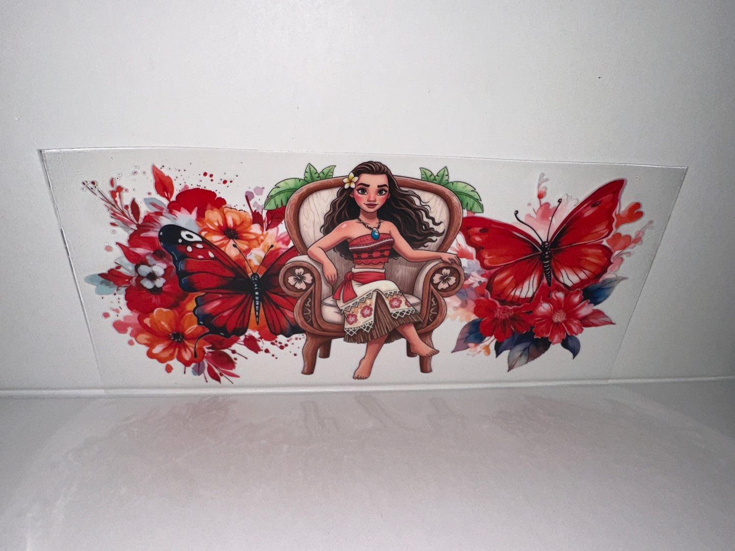 G954 Disney Princess Moana with flower and butterfly