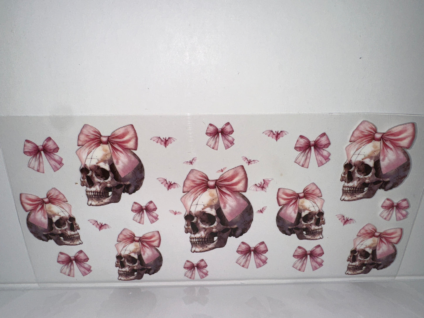 G1260 skulls and pink bows
