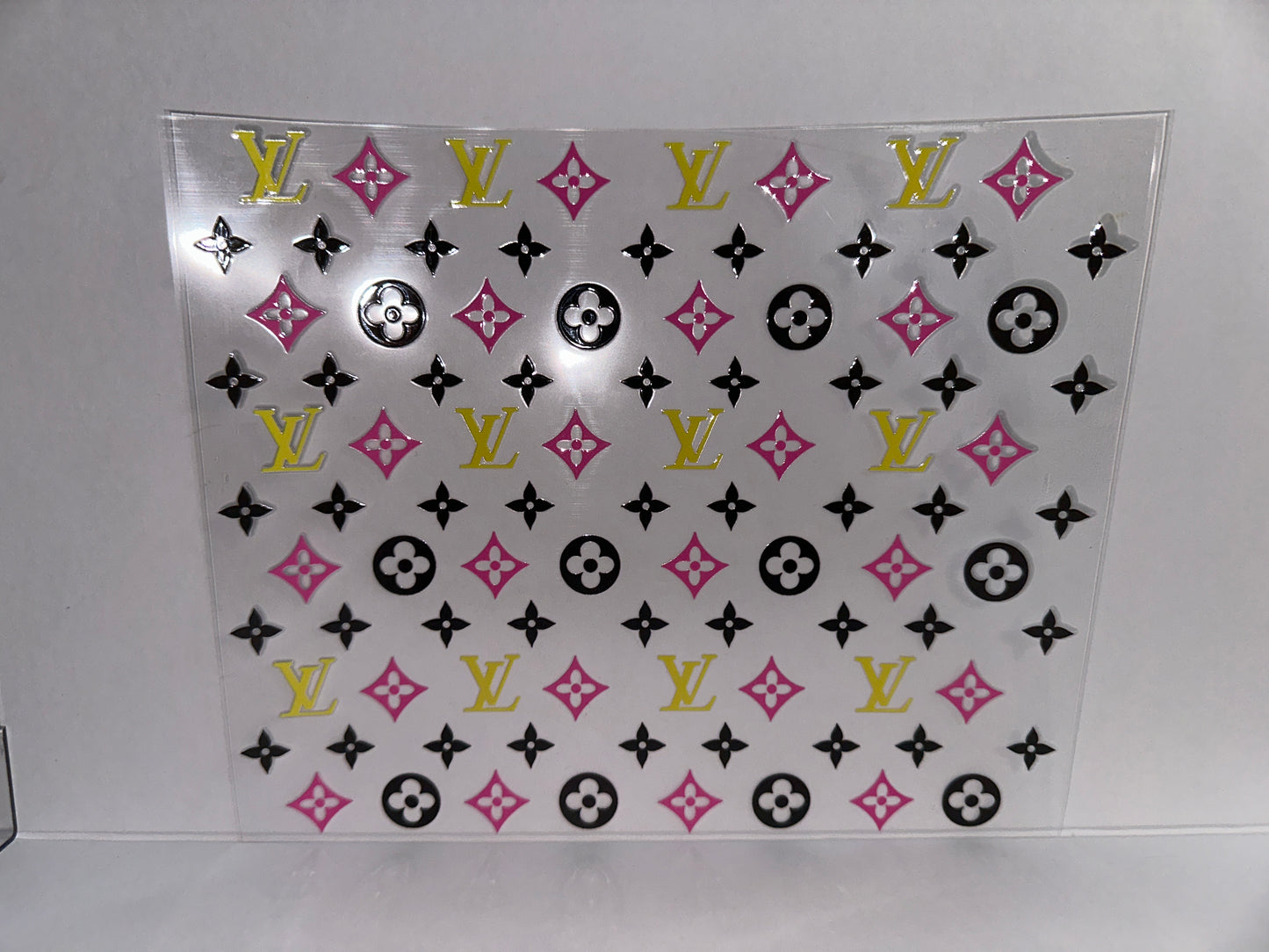 H2063 24oz LV Designer