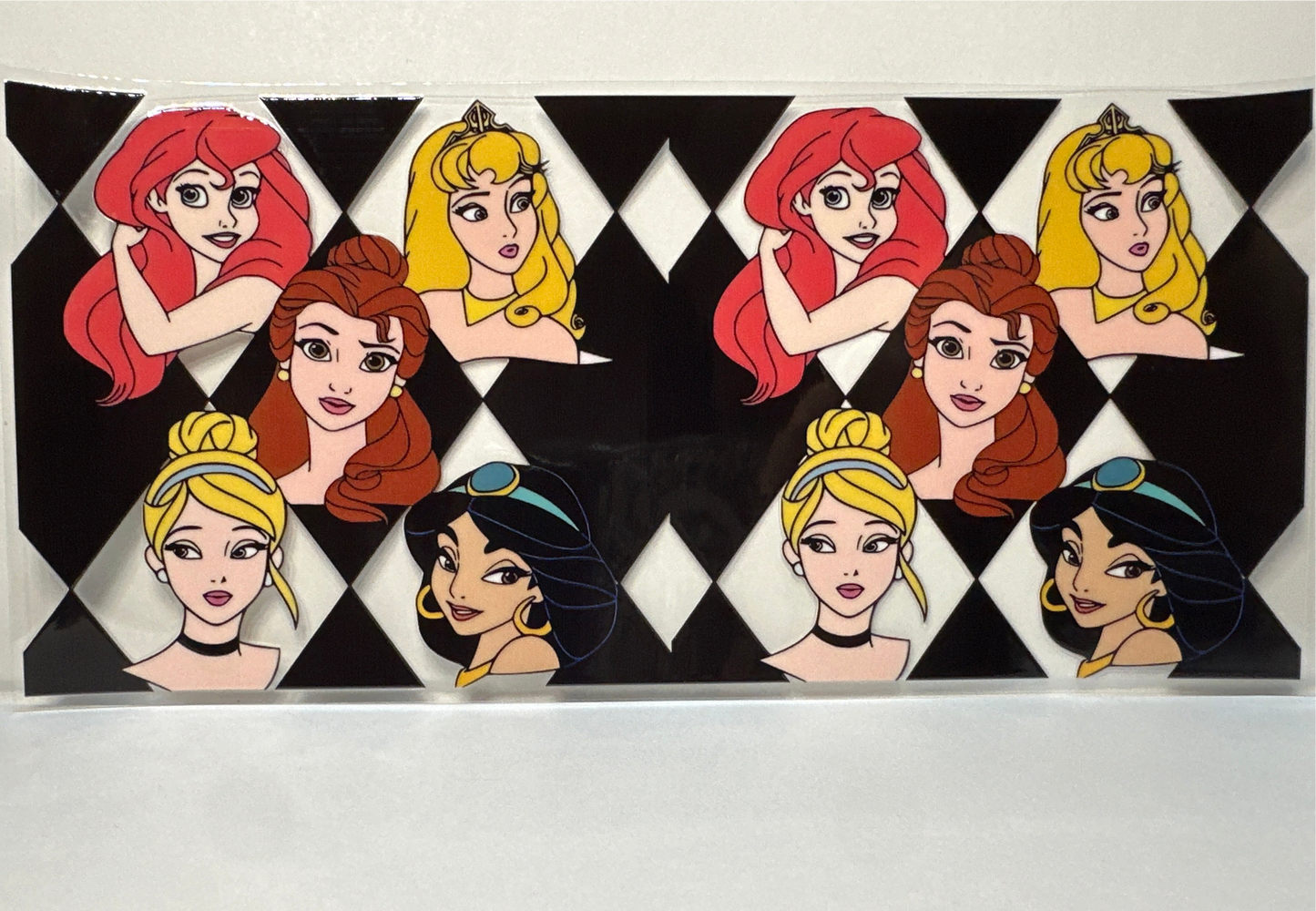 F 38 Disney princesses