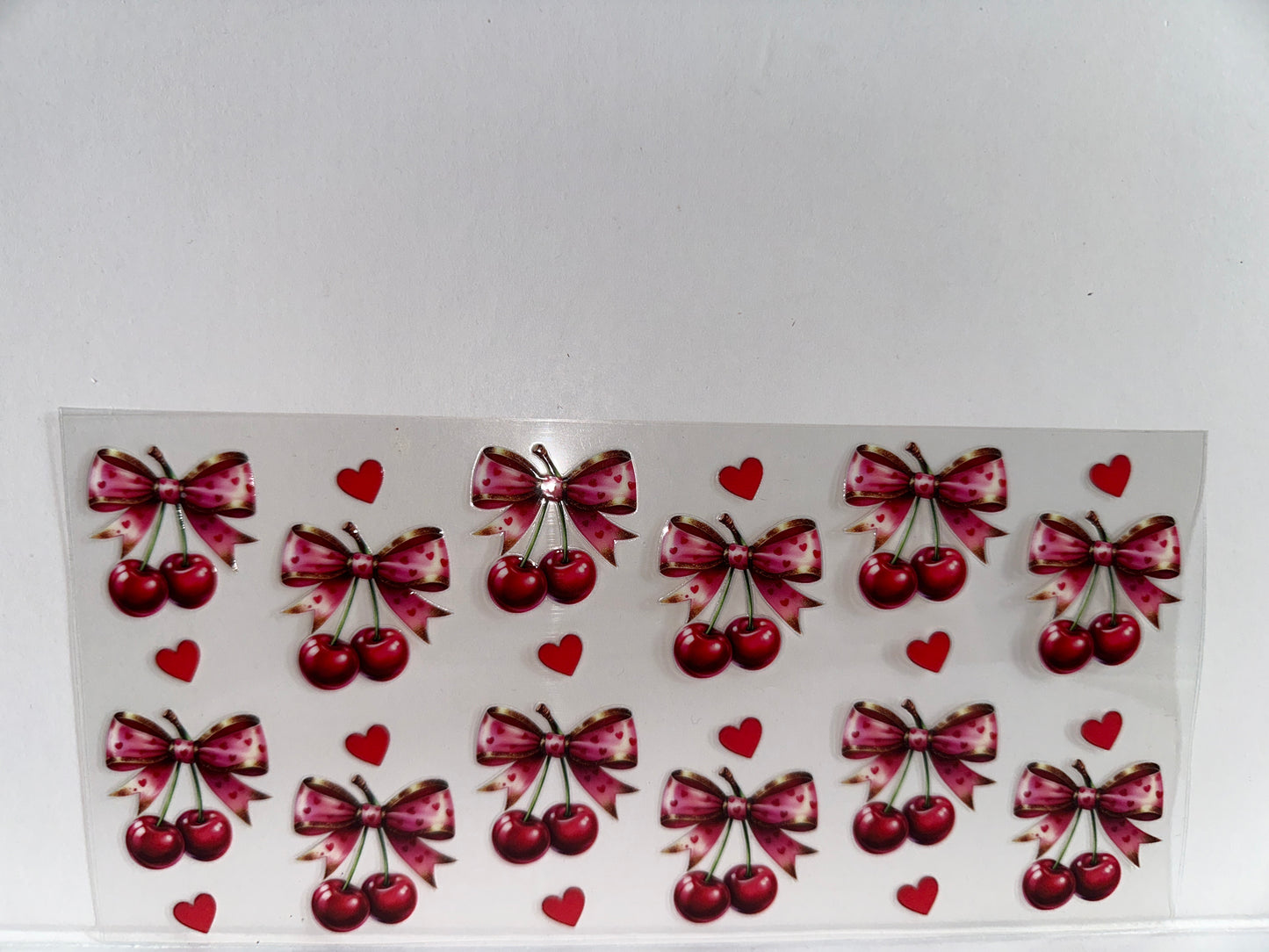 H32 cherries with bows and hearts fruit
