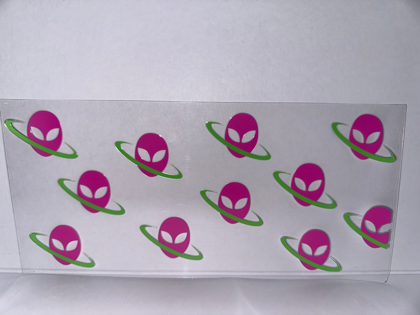 H1865 Alien