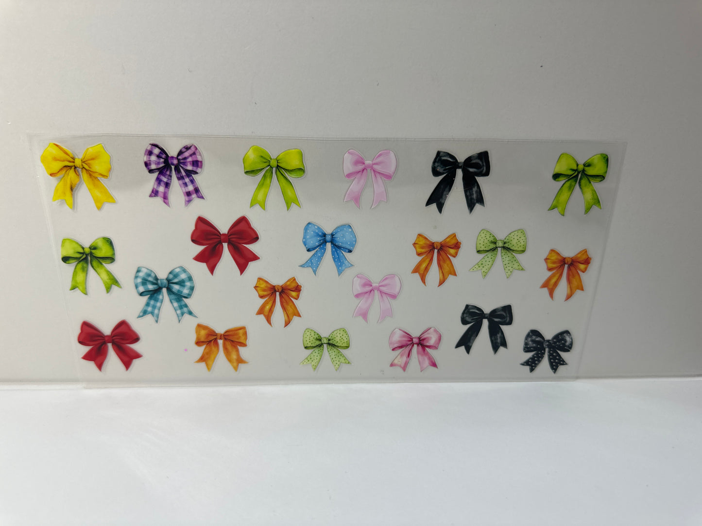 G395 multicolored bows