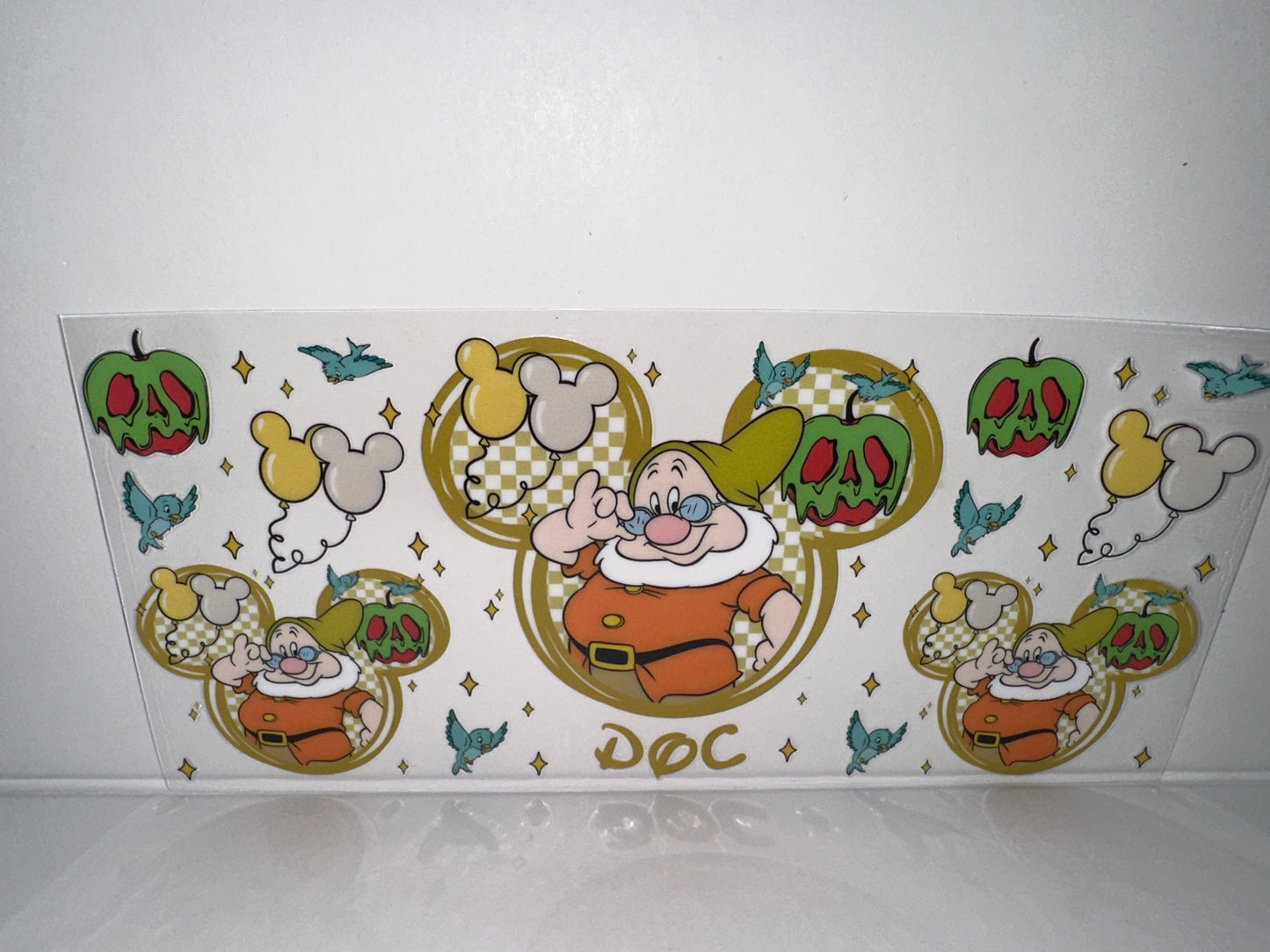 G1008 Halloween Disney seven dwarfs doc