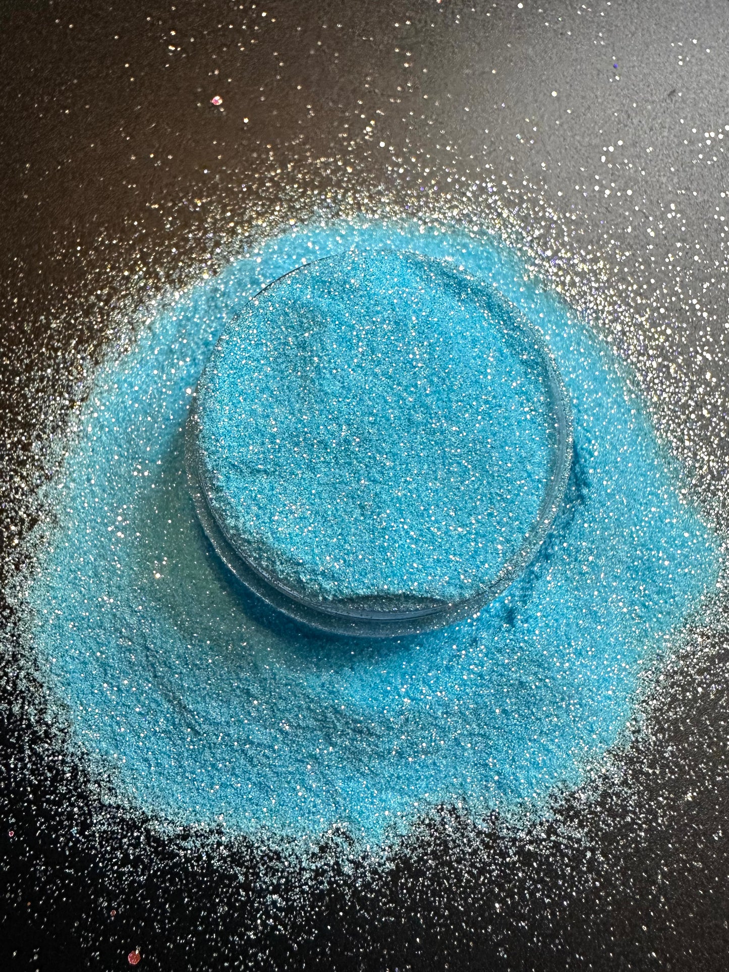 Zero Chill Bear Fine Glitter 2oz – Fine Glitter 2 oz | Luxy Customs