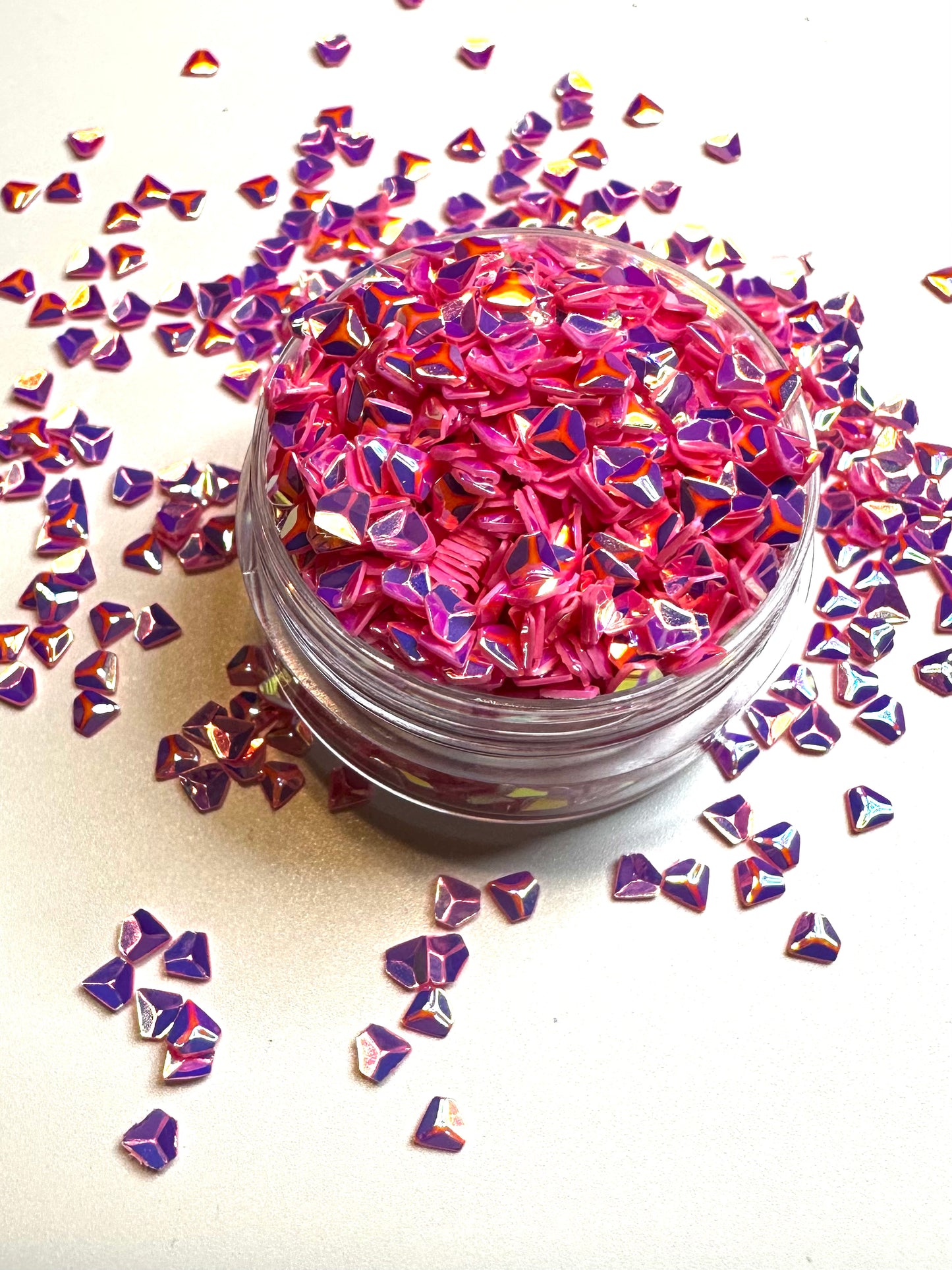 Diamond Shaped Pink Holographic – Shaped Glitter 8g | Luxy Customs