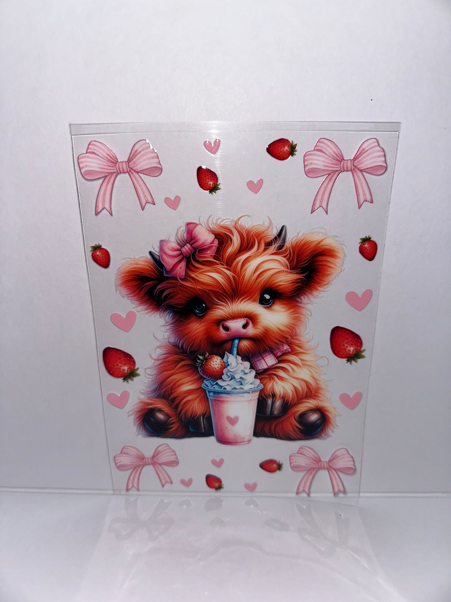 H2041 20/24oz Strawberry Shake Cow