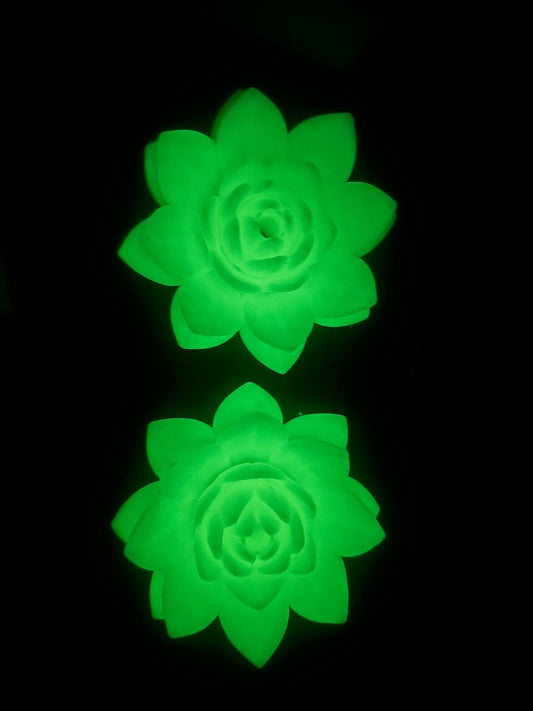 Glow in the Dark Lotus Flower Cup Topper – Blue or Green
