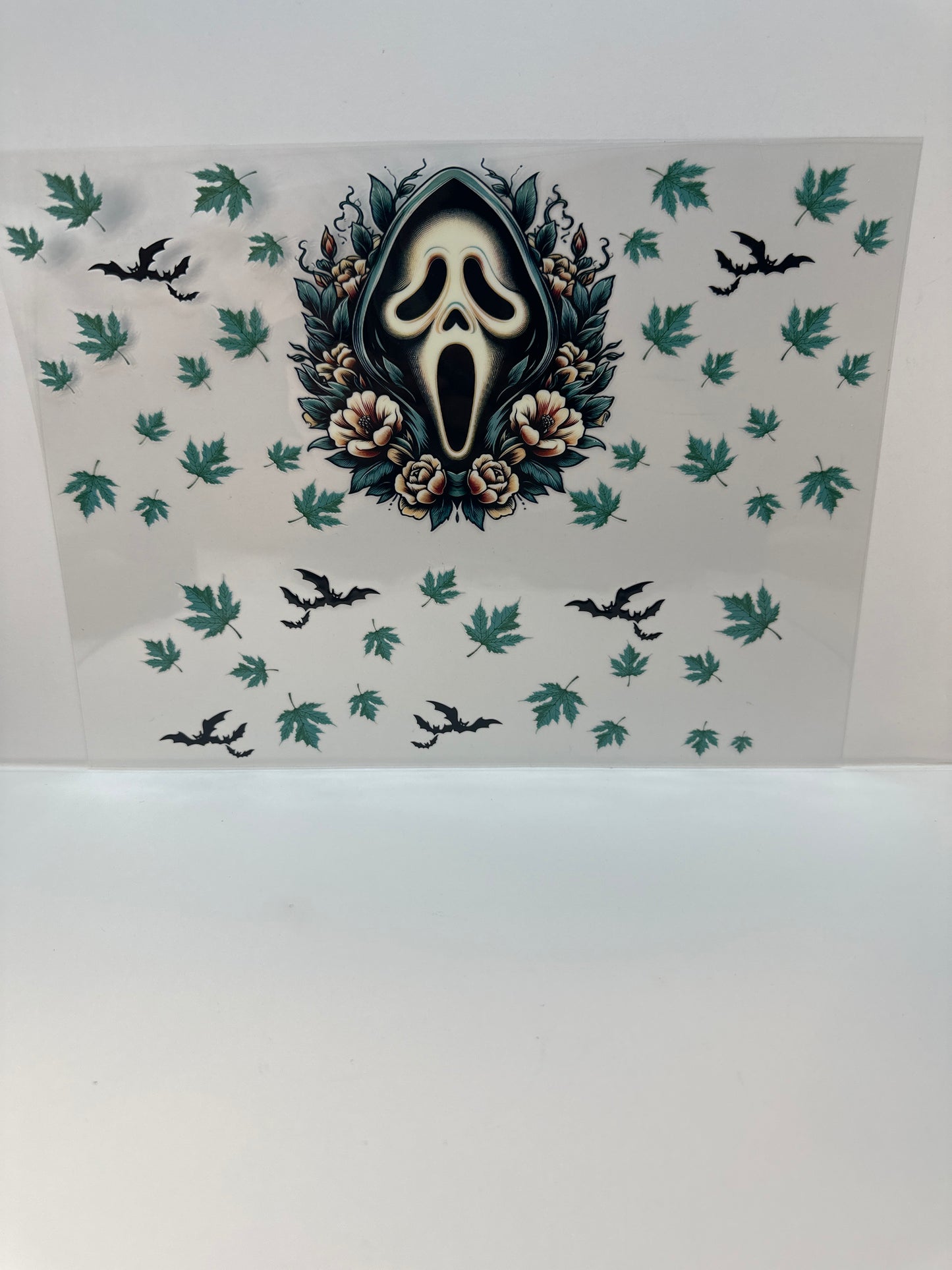F774 scream, Halloween with leaves and bats 40 ounce cup wrap