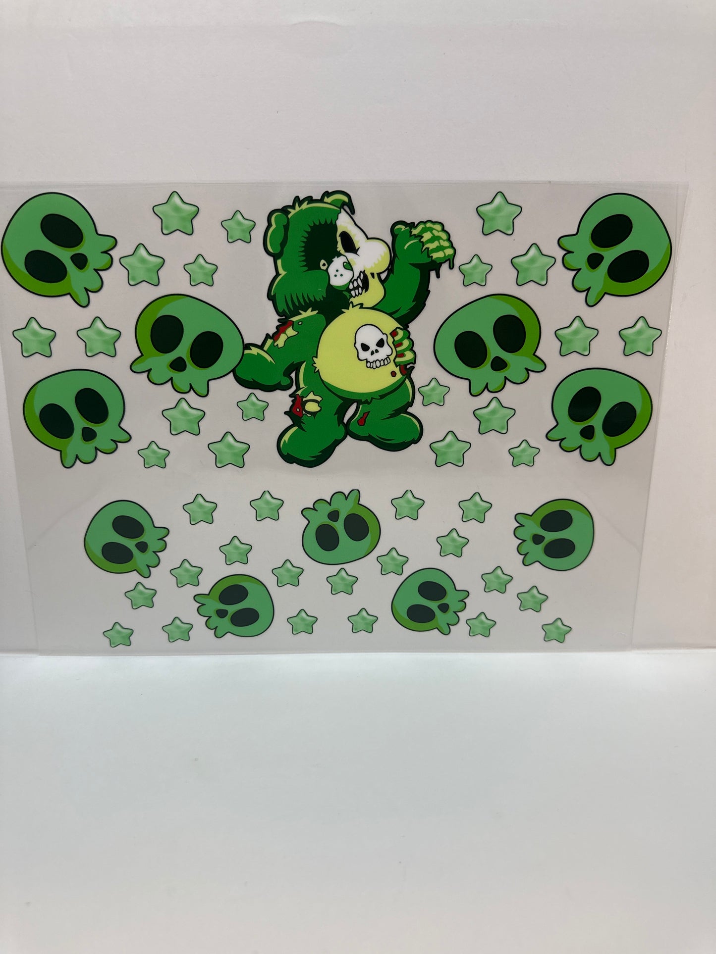 F780 green Carebear with green stars and skulls 40 ounce cup wrap