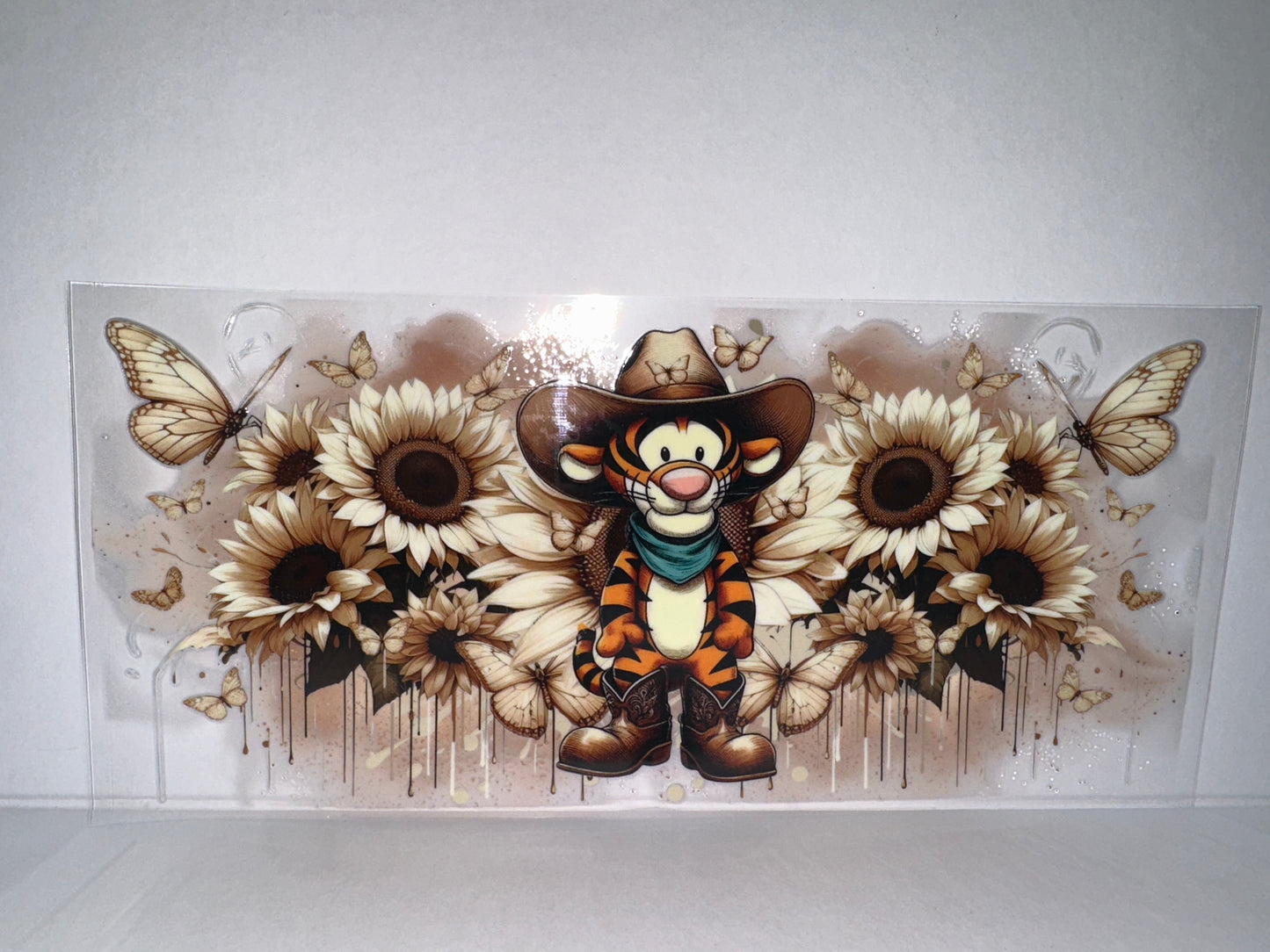 H2515 Tiger Winnie the pooh