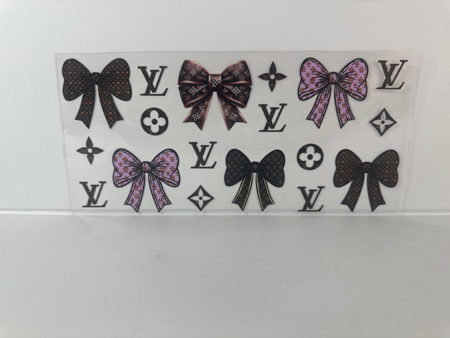 D2 Louis Vuitton Bows LV