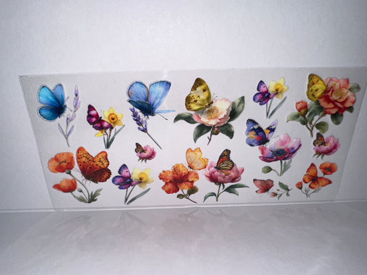 H2289 Butterflies and flowers