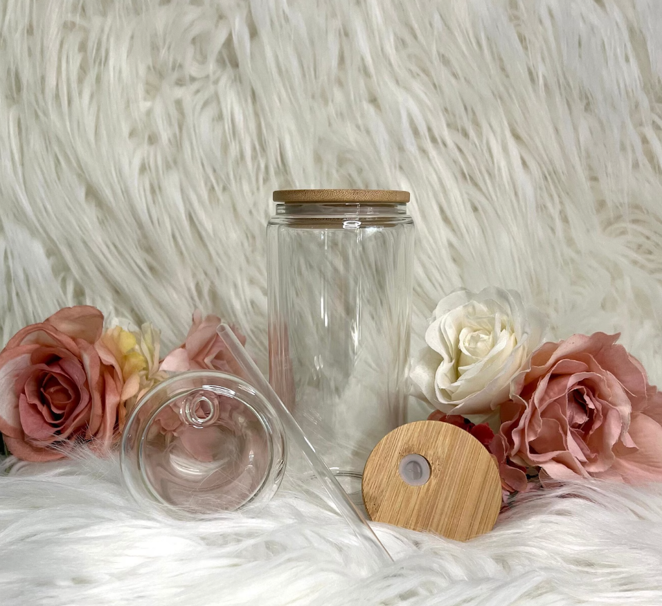 ❄️ 16oz Glass Snow Globe Cup with Bamboo Lid