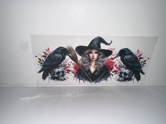 G1041  celestial witch with crows