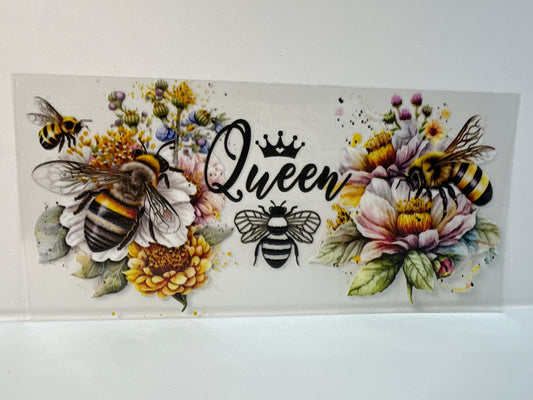 G309 Queen Bee with flowers