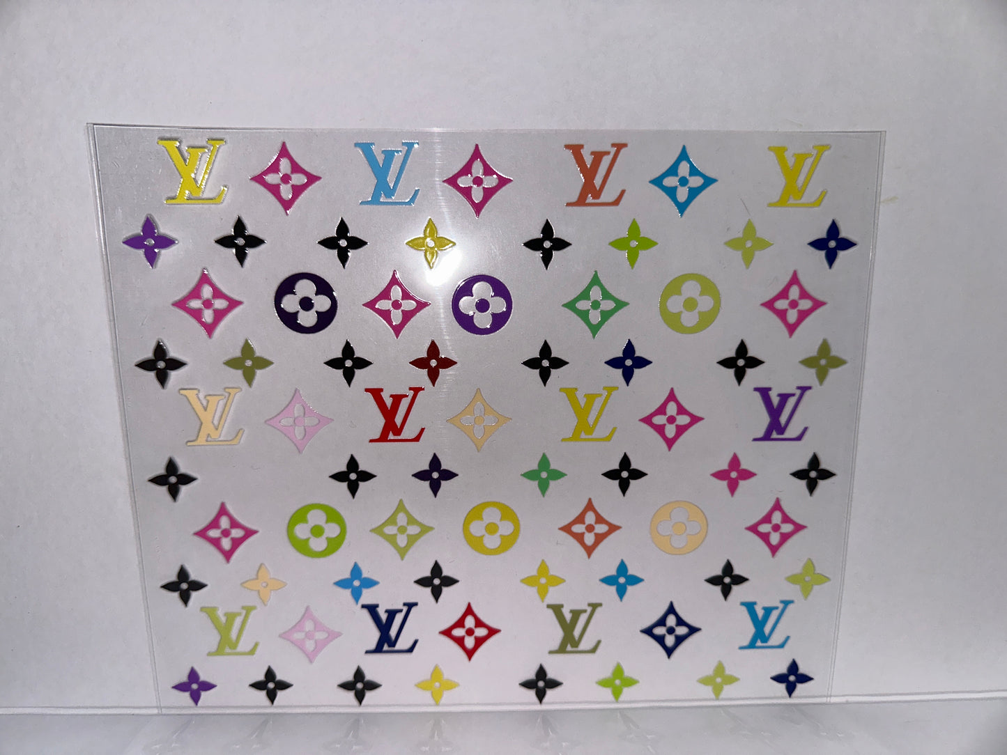 H2062 24oz LV Designer