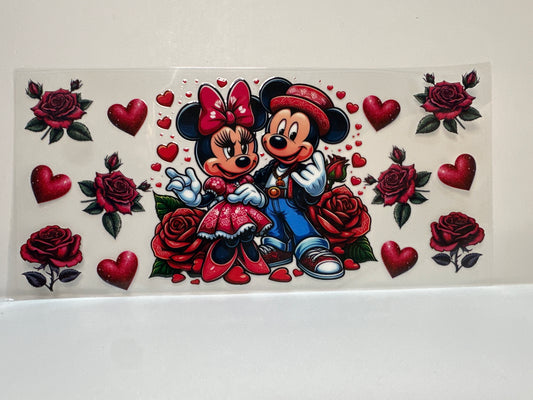 F423 Disney, Mickey and Minnie with roses and hearts