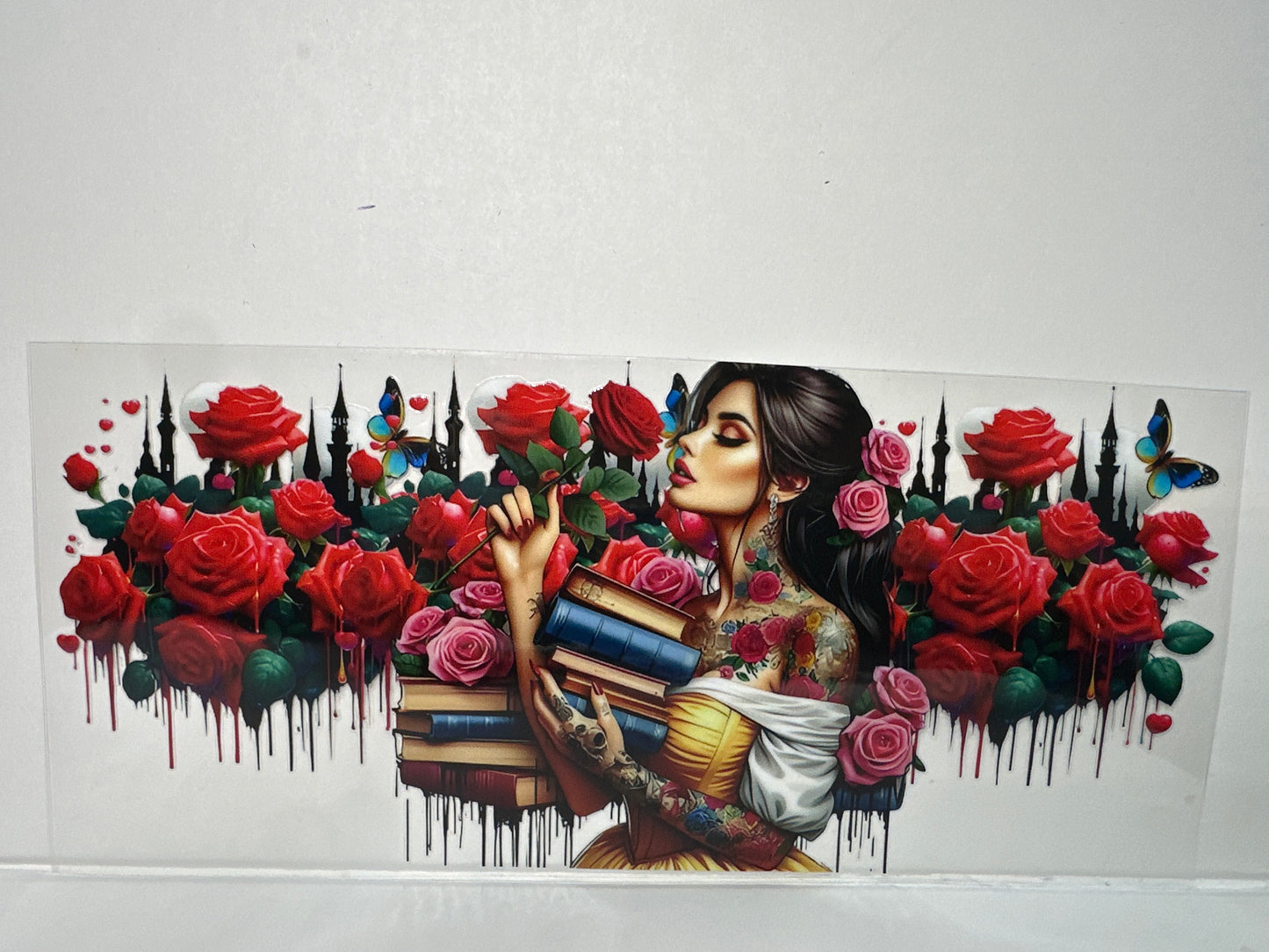 H1204 Girl with books and roses