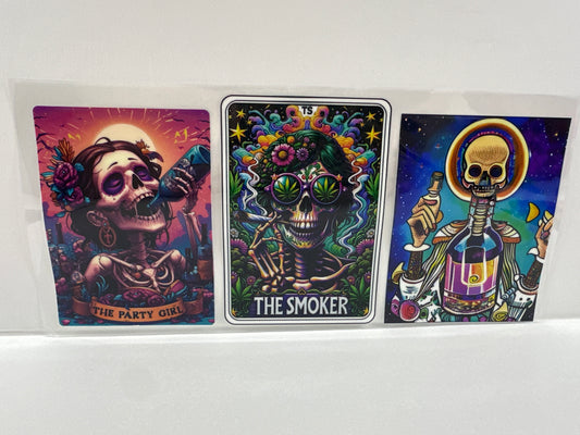 G528 the party girl the smoker tarot card