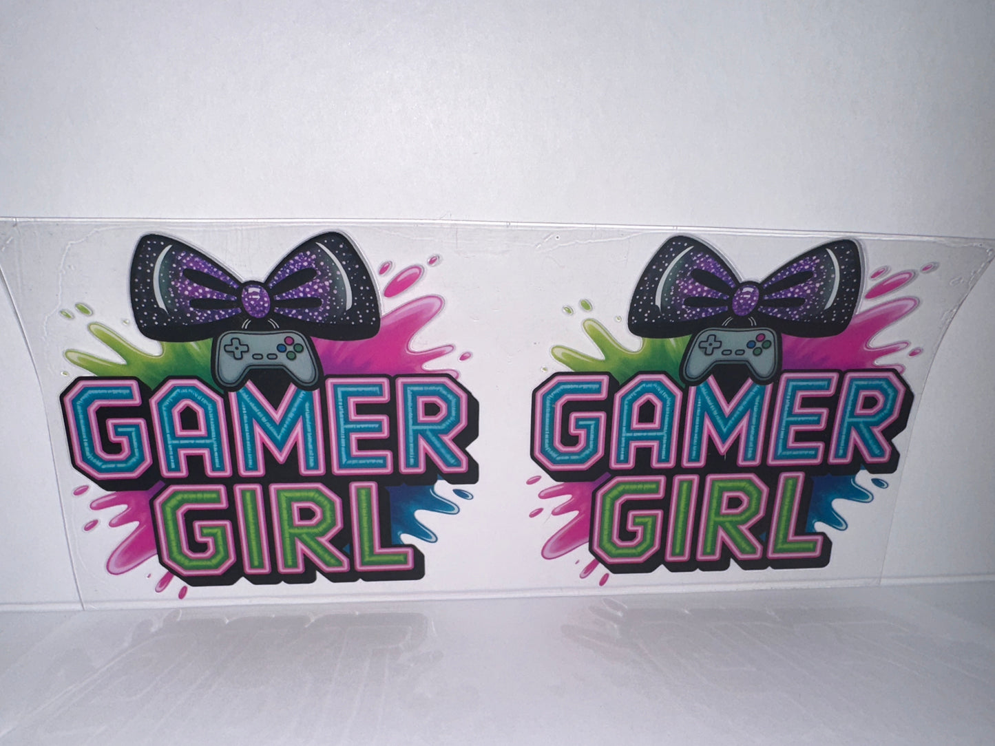 H1778 Gamer Girl