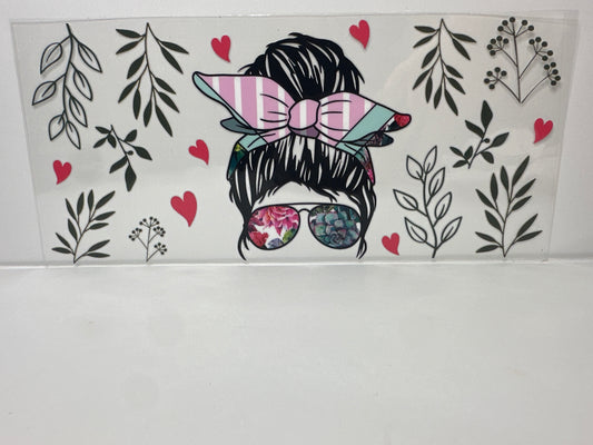 E326 Girly girl with flowers and hearts