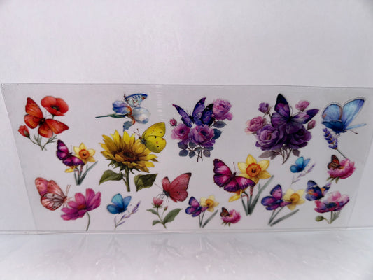 H2294 Butterflies and flowers