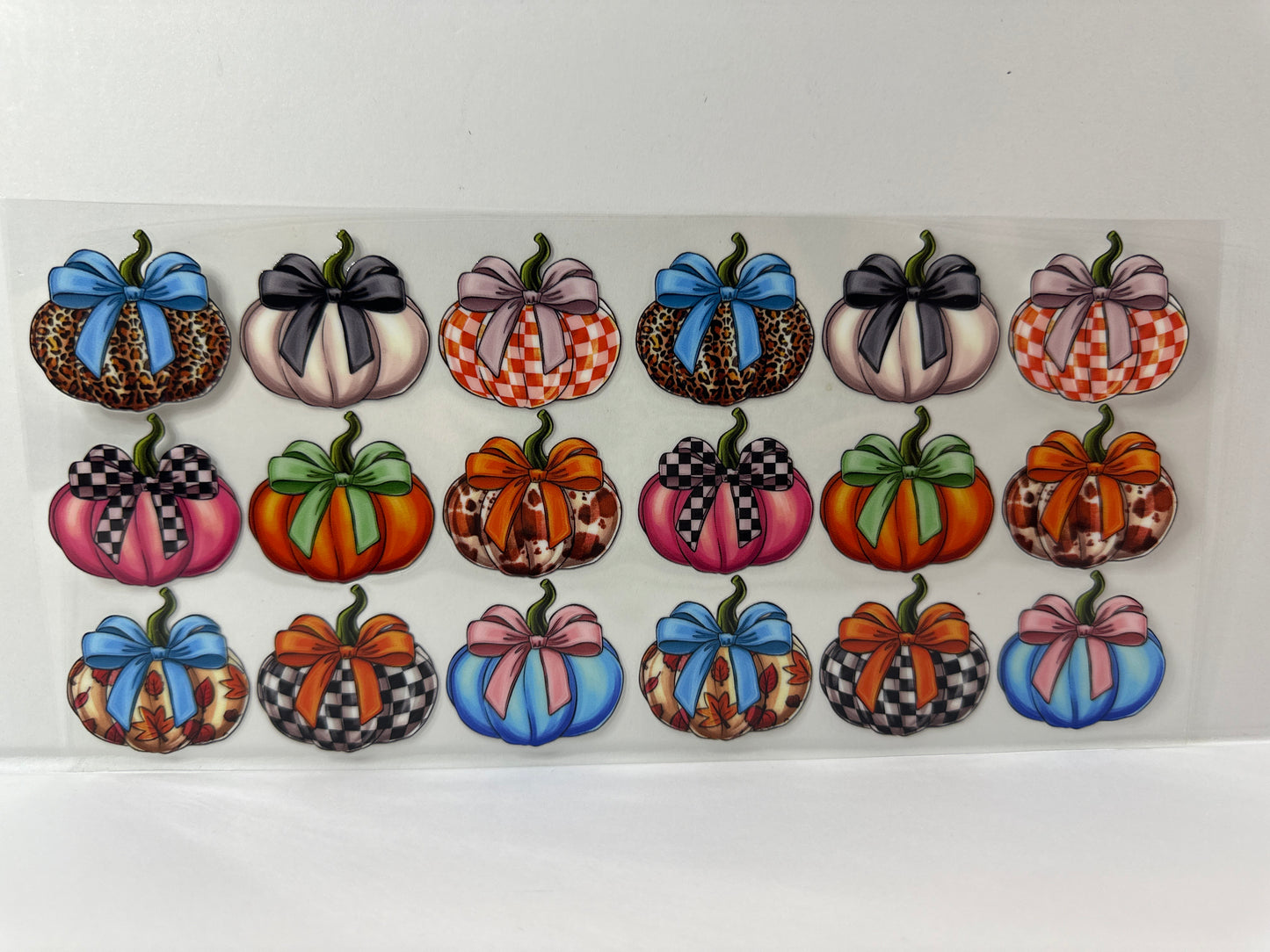 G722 fall vibes pumpkins
