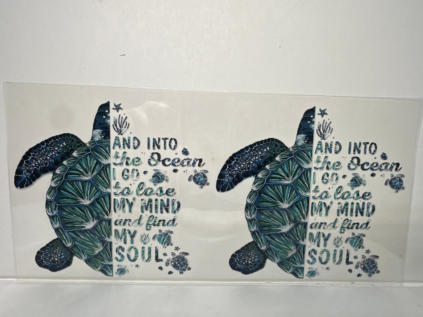 H1223 sea turtles - and into the ocean I go to lose my mind and find my soul