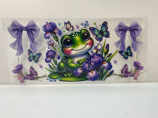 F894 cute frog with flowers