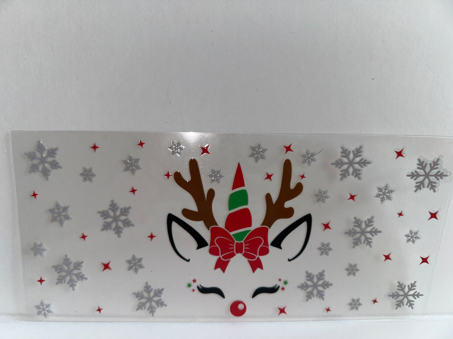 G1092 Rudolph with snowflakes Christmas