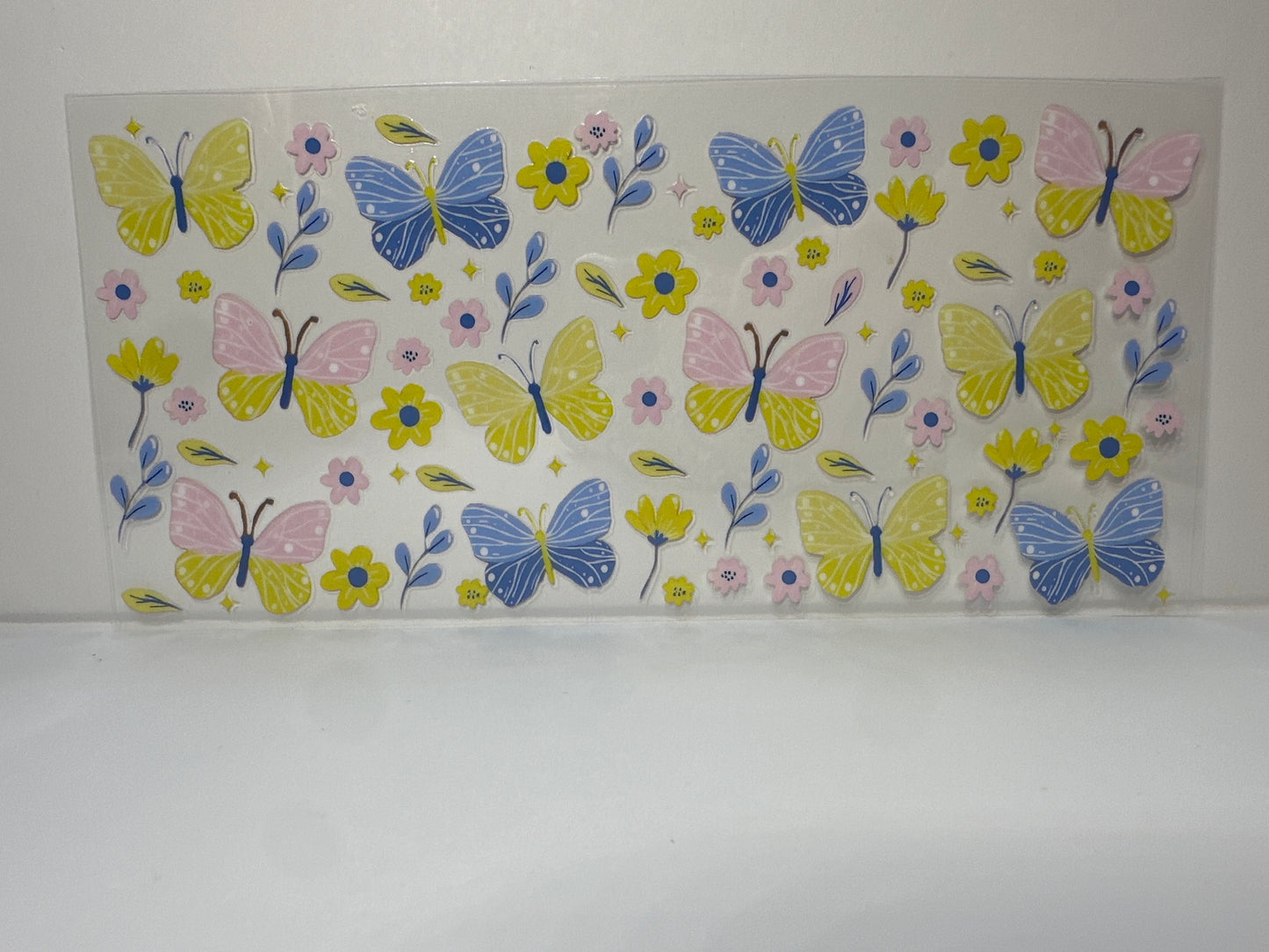 F204 Butterflies w/ flowers