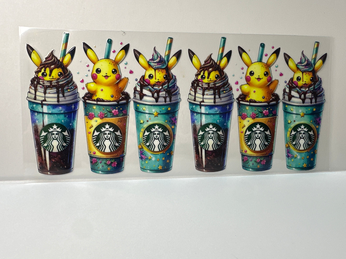 F723 Pikachu Pokémon frappe