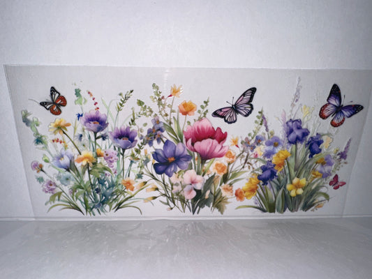 H2296 Butterflies and flowers