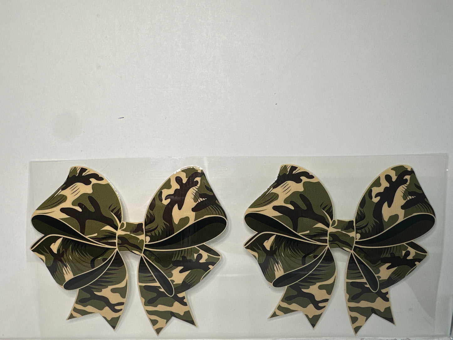 H1248 camouflage bow