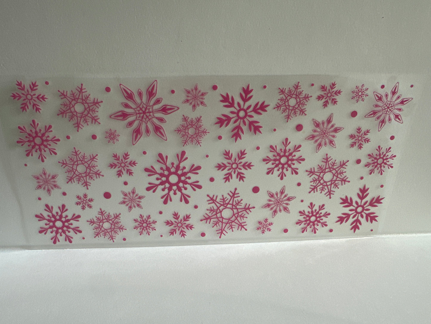 G919 pink snowflakes Christmas